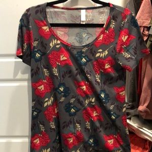 Lularoe classic tee